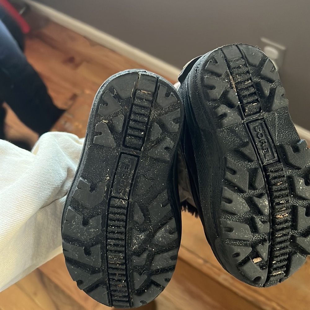 Toddler Sorel Snow boots so cute great condition! - Picture 4 of 5
